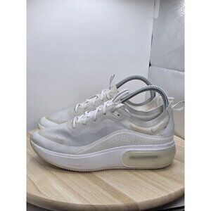 Nike Womens Air Max Dia SE AR7410-105 White Running Shoes Sneakers Size 7